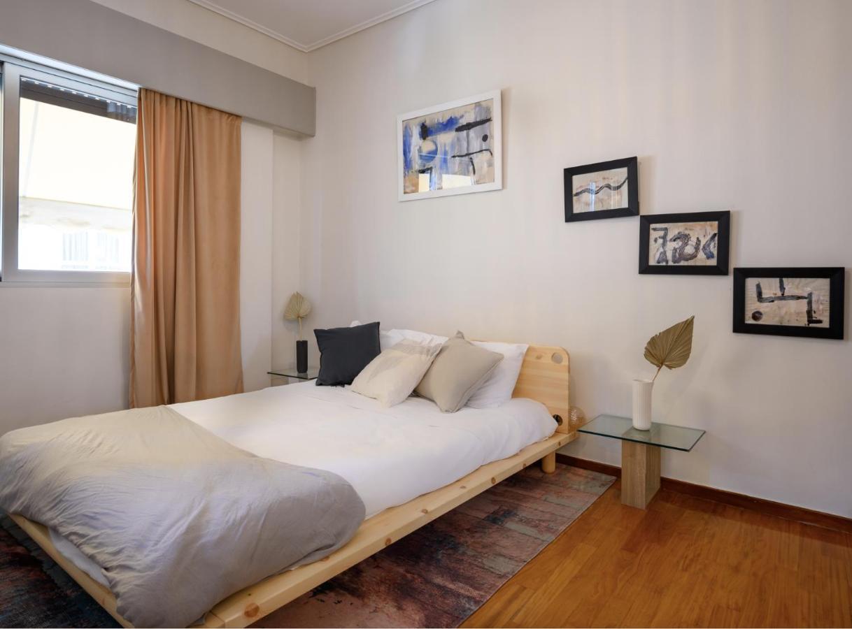 Relaxed Art Deco Maisonette Pagrati Atene Esterno foto