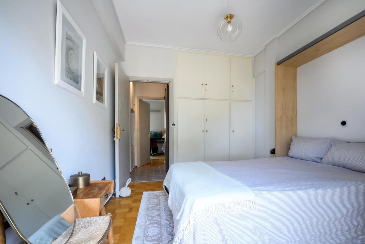 Relaxed Art Deco Maisonette Pagrati Atene Esterno foto