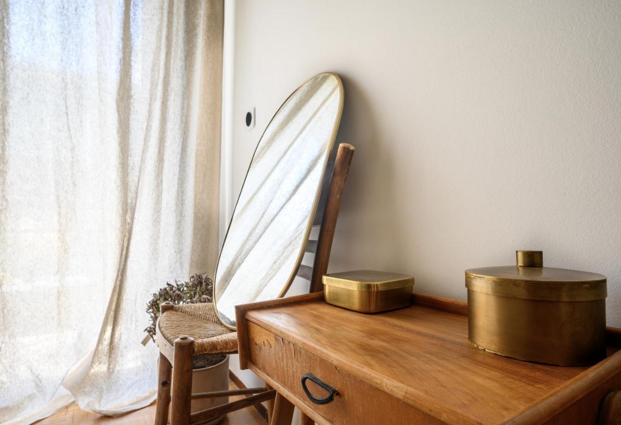 Relaxed Art Deco Maisonette Pagrati Atene Esterno foto